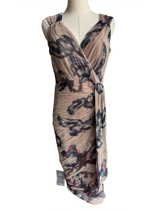 le chateau Dresses & Skirts - Le Chateau Floral Shimmer Cocktail Dress Sz M Fitted Sexy Party Wrap V-Neck NWT